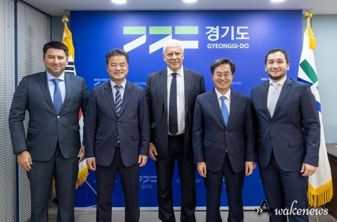 김동연 경기도지사, 보리스 타디치 세르비아 전 대통령과 교류협력 논의