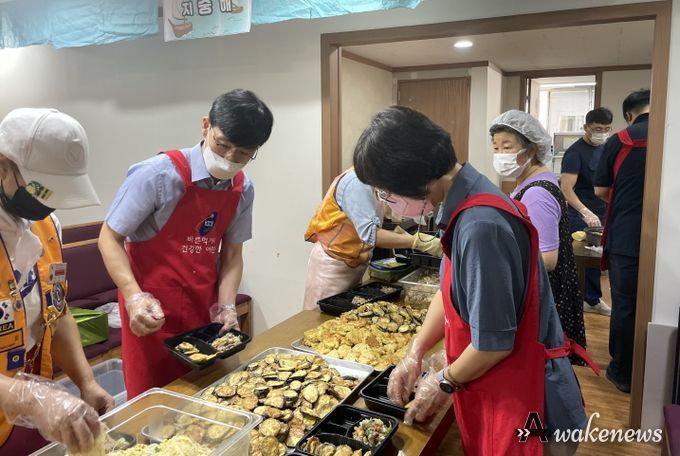이창호 기흥구청장, 추석 연휴 앞두고 무료급식시설 방문