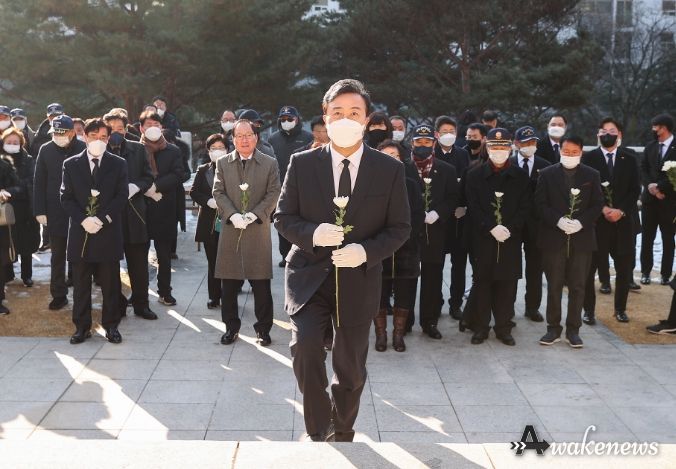 김성제 의왕시장, 현충탑 신년 참배