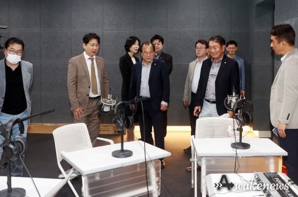 수원시의회 문화체육교육위원회, 수원시 미디어센터 현장방문