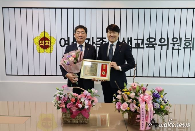 조용호 부위원장, 2023 경인매일 도정대상 수상
