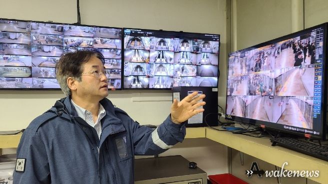 삼송역 지하철 운행 상황을 점검하는 이동환 고양특례시장