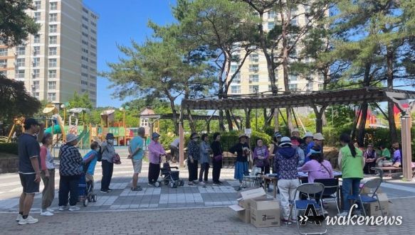 고양시 흥도동, 저소득층 대상 종량제 봉투 현장 배부