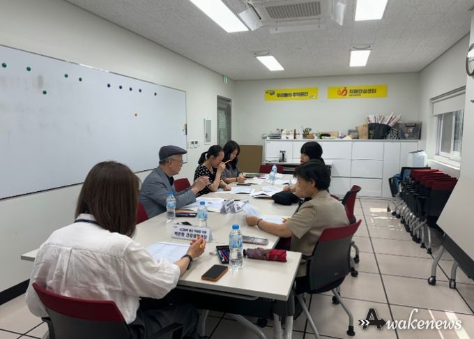 구리시, ‘치매 극복 짧은 시 그림책’ 발간 박차