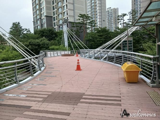 식사동 보도육교 현장
