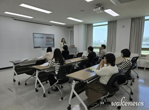 시흥시, 민원 서비스 혁신 위한 친절 교육 진행