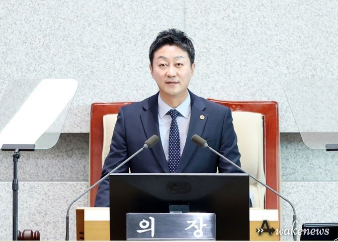 김진경 의장, 제387회 정례회 개회 “마지막 행감 및 새해 예산안 심의, 끝까지 책임지는 의정” 당부