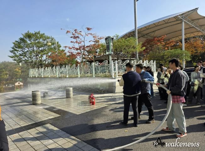 5일 기흥구청에서 합동 소방 훈련이 진행되고 있다
