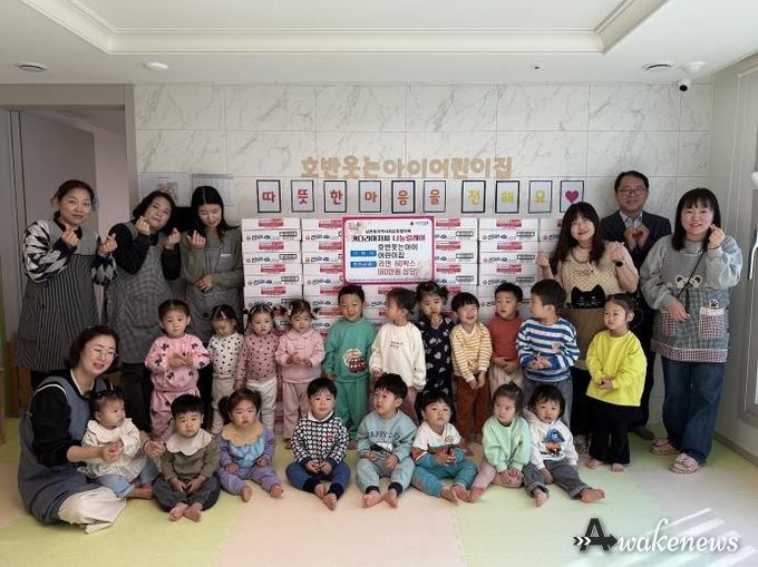 오산시 남촌동, 호반웃는아이어린이집 나눔바자회 수익금으로 라면 60박스 기부받아 취약계층 지원