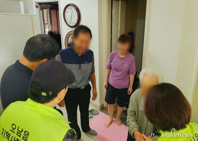 나눔으로 따듯한 마음을 전달…오남읍 지역사회보장협의체, 취약계층에 연말 나눔꾸러미 전달