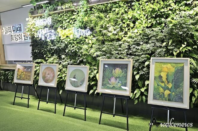 수원시 권선구청 갤러리에 피어난 자연, 최선희 작가 ‘자연을 품다’ 전시 개최