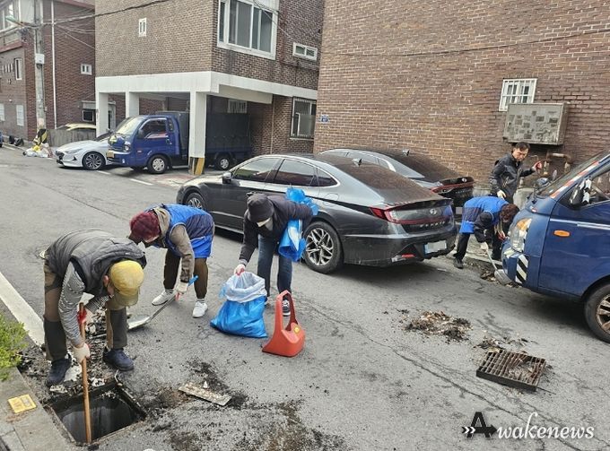 의정부시 의정부2동, 여름철 침수 피해 예방 위해 빗물받이 정비 실시
