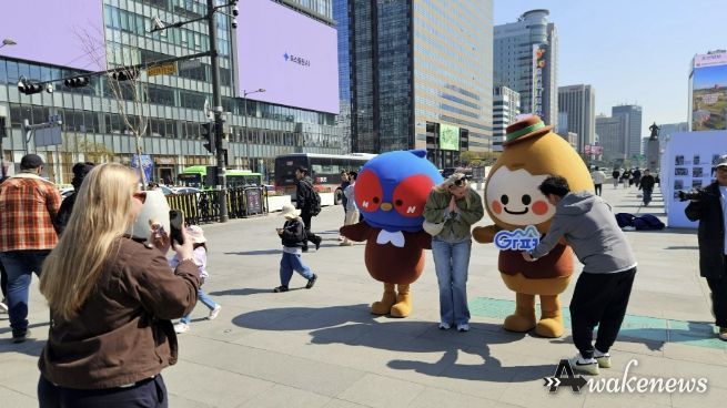 가평 캐릭터 갓평이와 송송이…